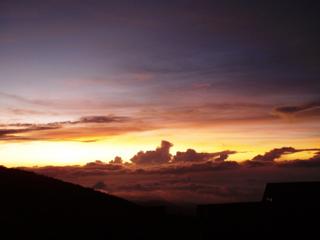 Kilimanjaro - sunrise from Horombo huts